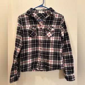 (S) ACTIVE USA Black/White/Red Plaid/Flannel Long Sleeve Tee
